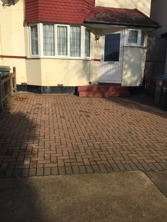 Photo of Oakington Manor Drive, Willesden, HA9
