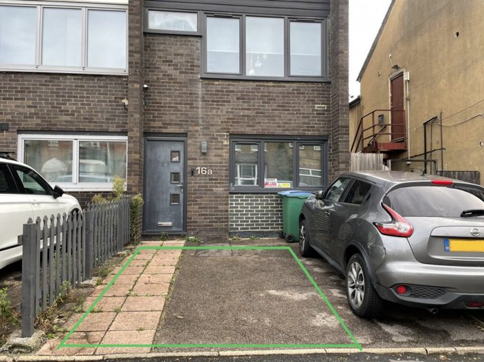 Photo of Woodford Road, Watford, WD17