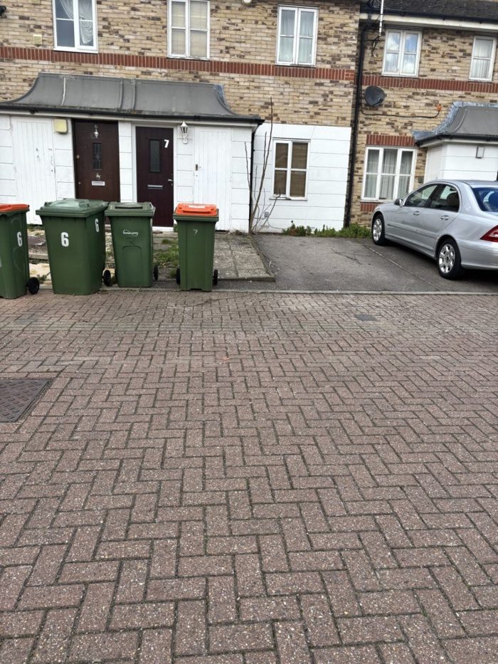 Photo of Tallis Close, London City, E16