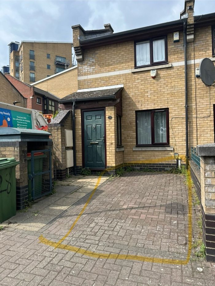 Photo of Hanover Avenue, London City, E16