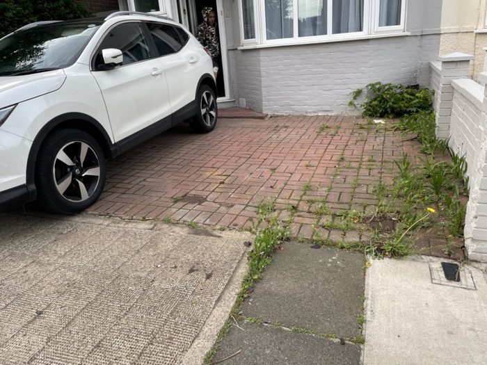 Photo of Okington Maner Drive, Willesden, HA9