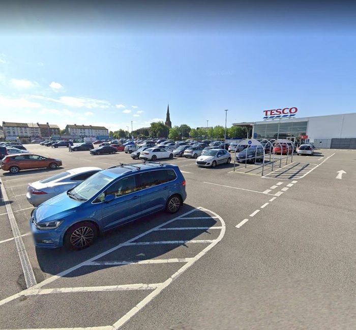 Photo of Tesco Superstore, Liverpool, L13
