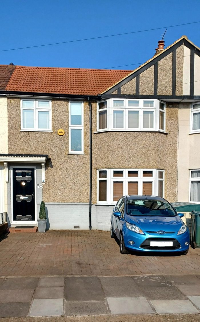 Photo of Hall Farm Drive, Richmond, TW2
