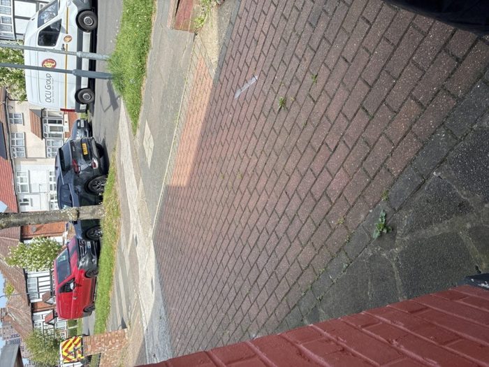 Photo of Vivian Avenue, Willesden, HA9