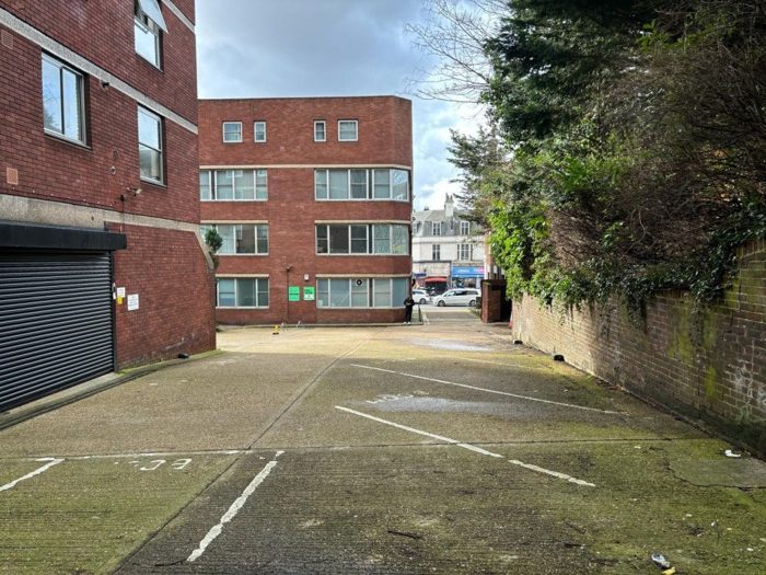 Photo of Sumpter Close, Kilburn, NW3