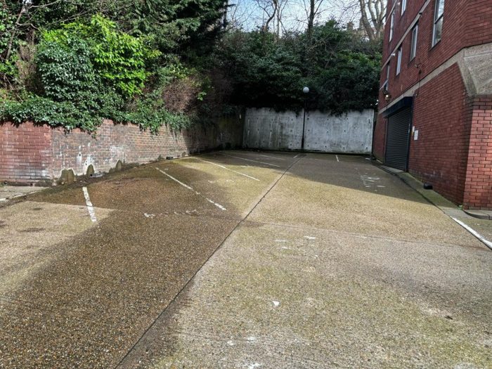 Photo of Sumpter Close, Kilburn, NW3