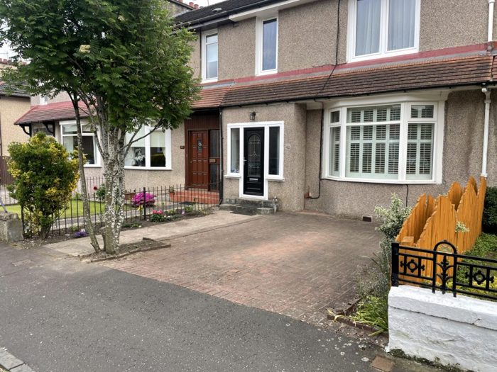 Photo of Kingsbarns Drive, Glasgow City, G44