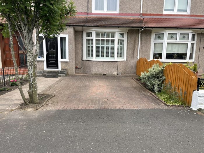 Photo of Kingsbarns Drive, Glasgow City, G44