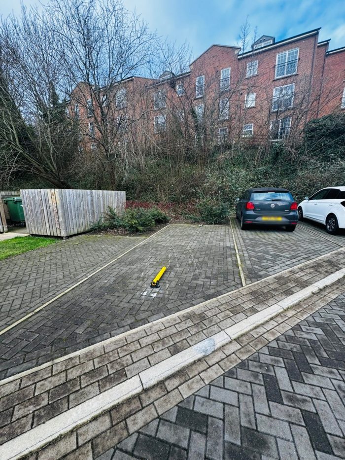 Photo of Carnforth Avenue, Wakefield, WF1