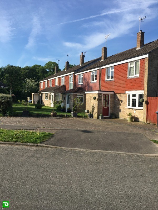 Photo of Fairway, Gatwick, RH10