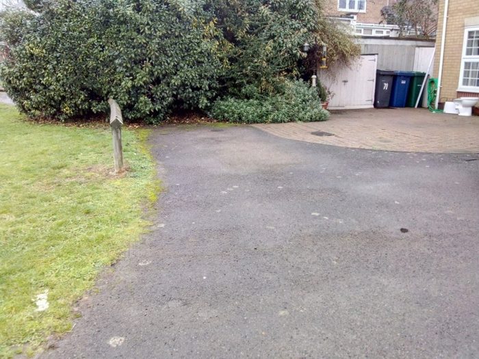 Photo of Longfield Avenue, Brent Cross, NW7