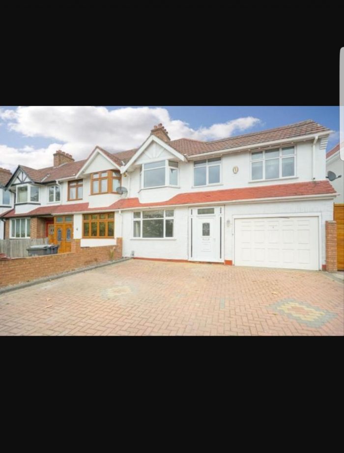 Photo of White Hart Lane, Haringey, N17