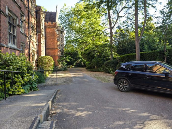 Photo of Ridley Hall, Cambridge, CB3