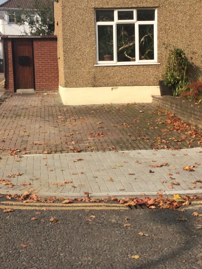 Photo of Tokyngton Avenue, Willesden, HA9