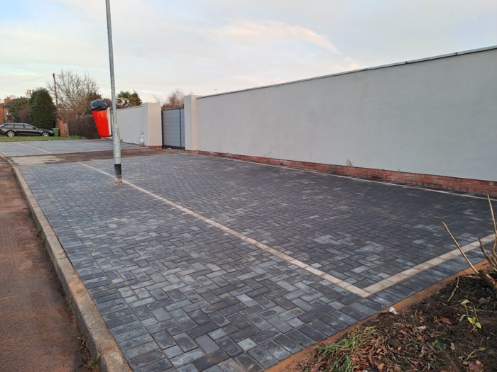 Photo of Chester Road South, Wyre Forest, DY10