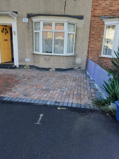 Tennyson Road, Richmond, TW3