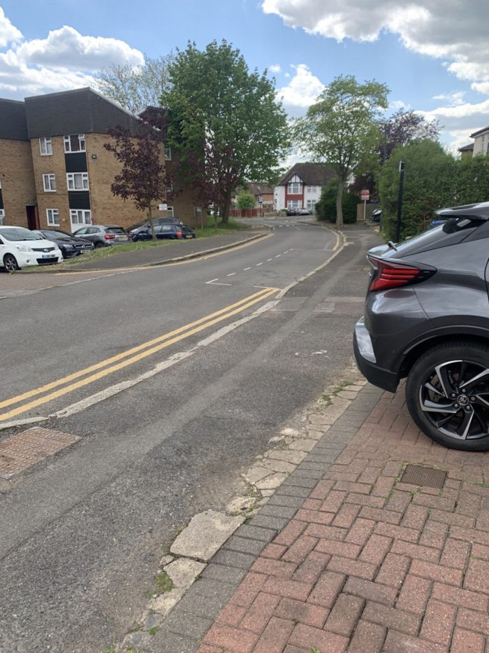 Photo of Whitchurch Avenue, Harrow, HA8