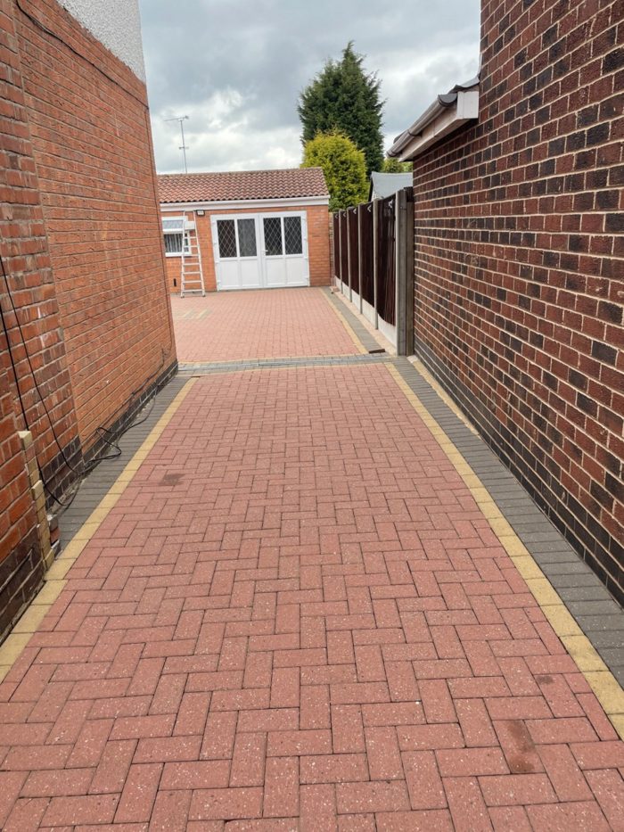 Photo of Lythalls Lane, Coventry, CV6