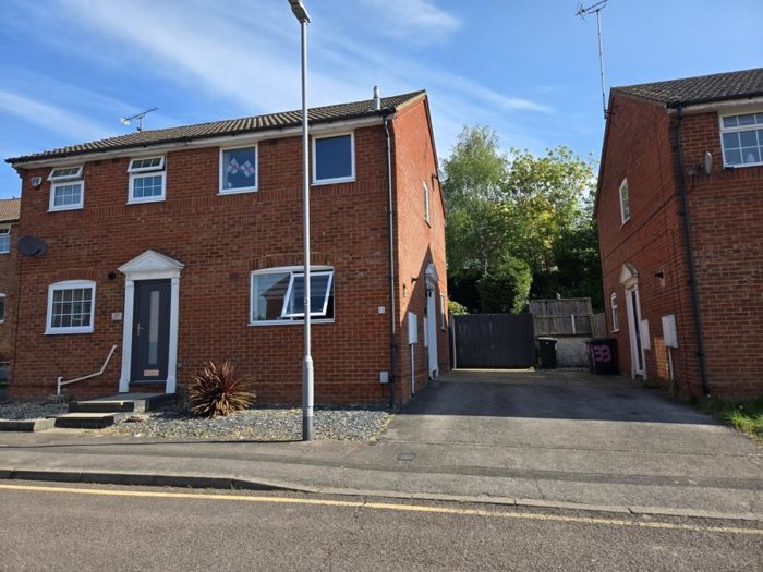 Photo of Felton Close, Luton, LU2