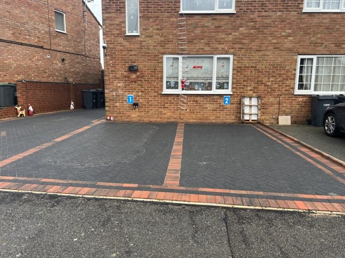 Photo of Rowelfield, Luton, LU2