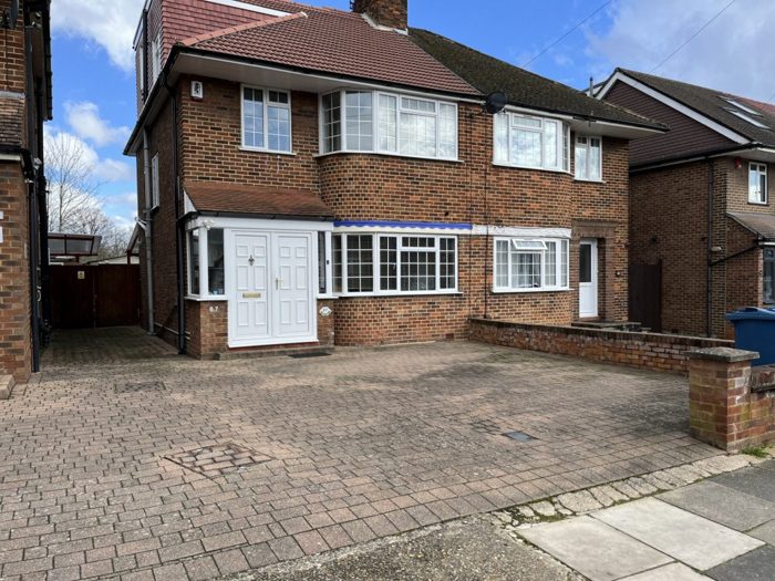 Photo of Merrion Avenue, Harrow, HA7